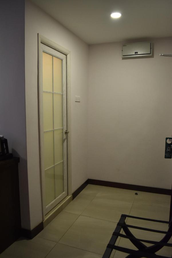 Sunrise Hotel Petaling Jaya Exterior foto