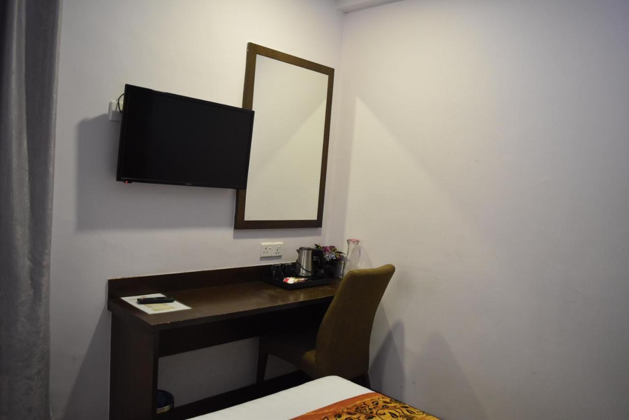Sunrise Hotel Petaling Jaya Exterior foto